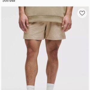 NWT Lululemon Men’s soft jersey shorts - tan -